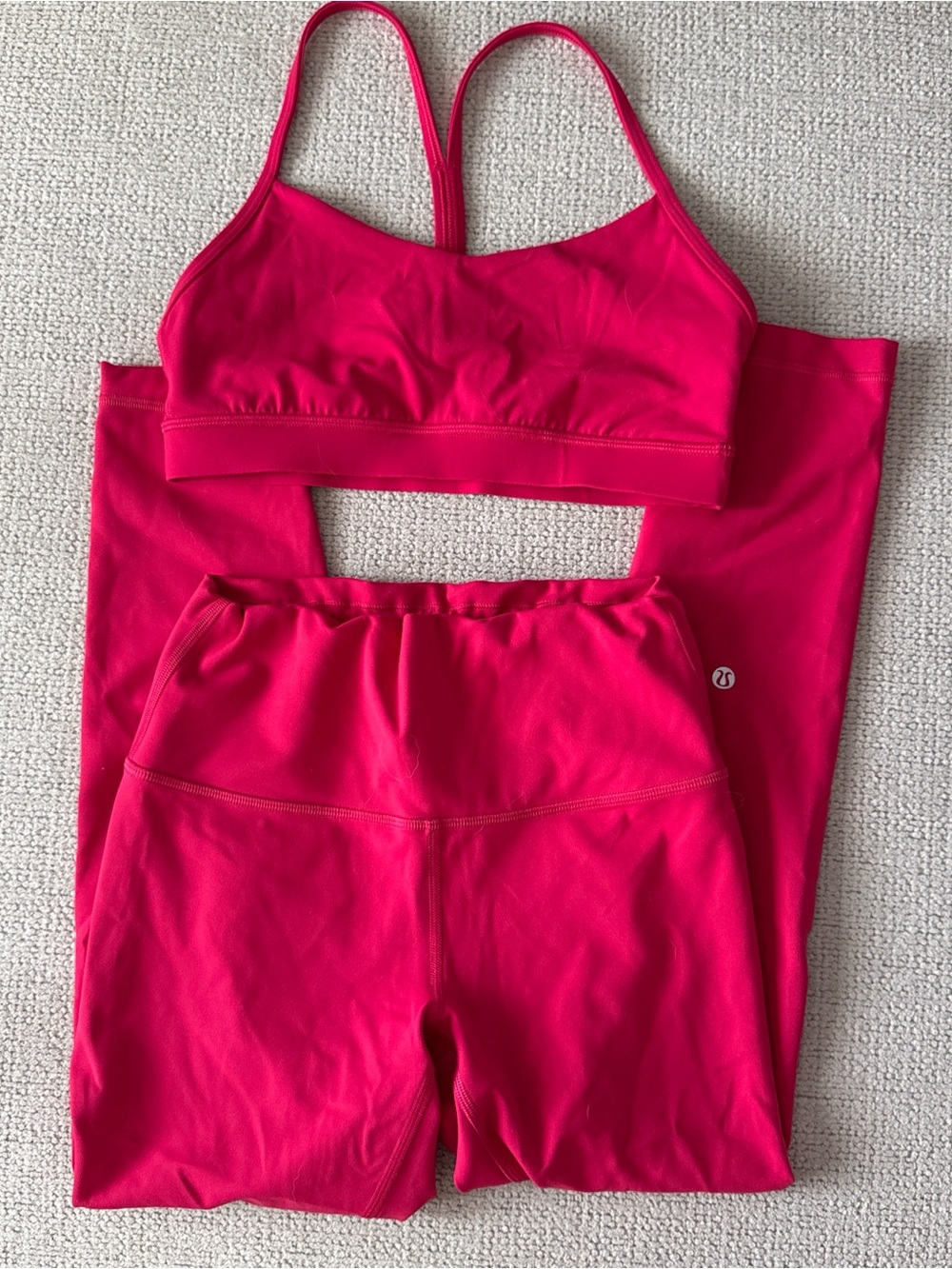 Lululemon Pink Dragonfruit Set - Flow Y Sports Bra & Wunder Train Leggings